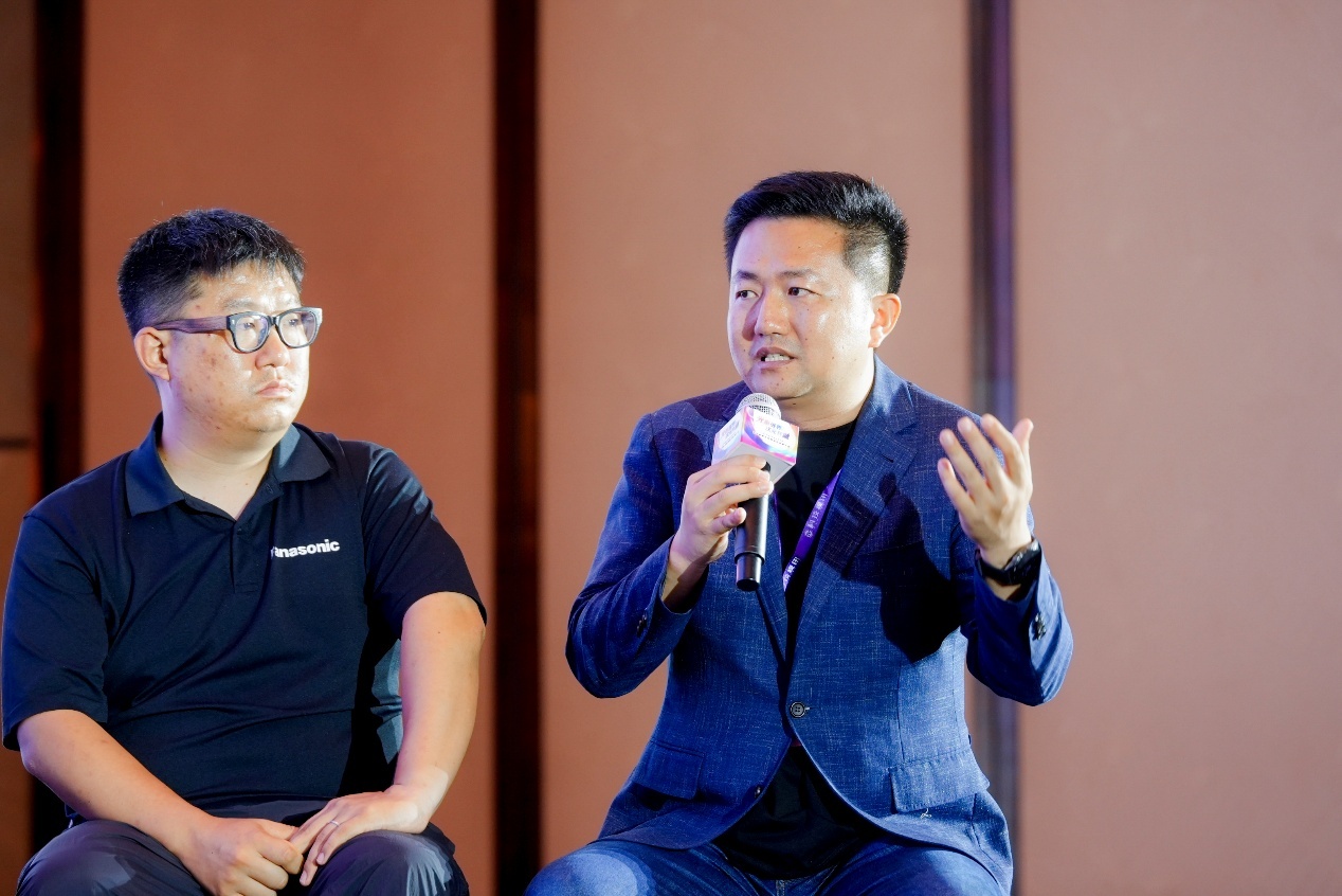蜂鸟网CEO欧阳潼舢